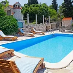 Unique Seaside With Pool Villa *
