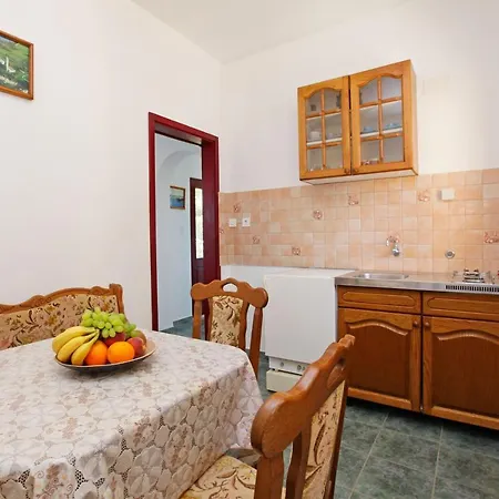 Villa Unique Seaside With Pool Vela Luka