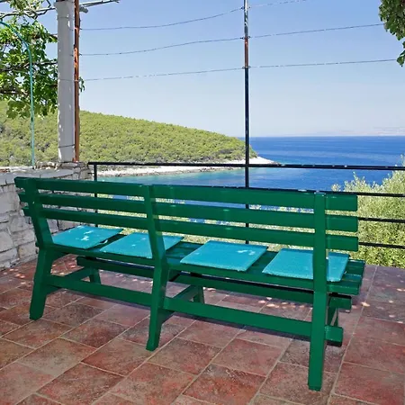 Unique Seaside With Pool Βίλα